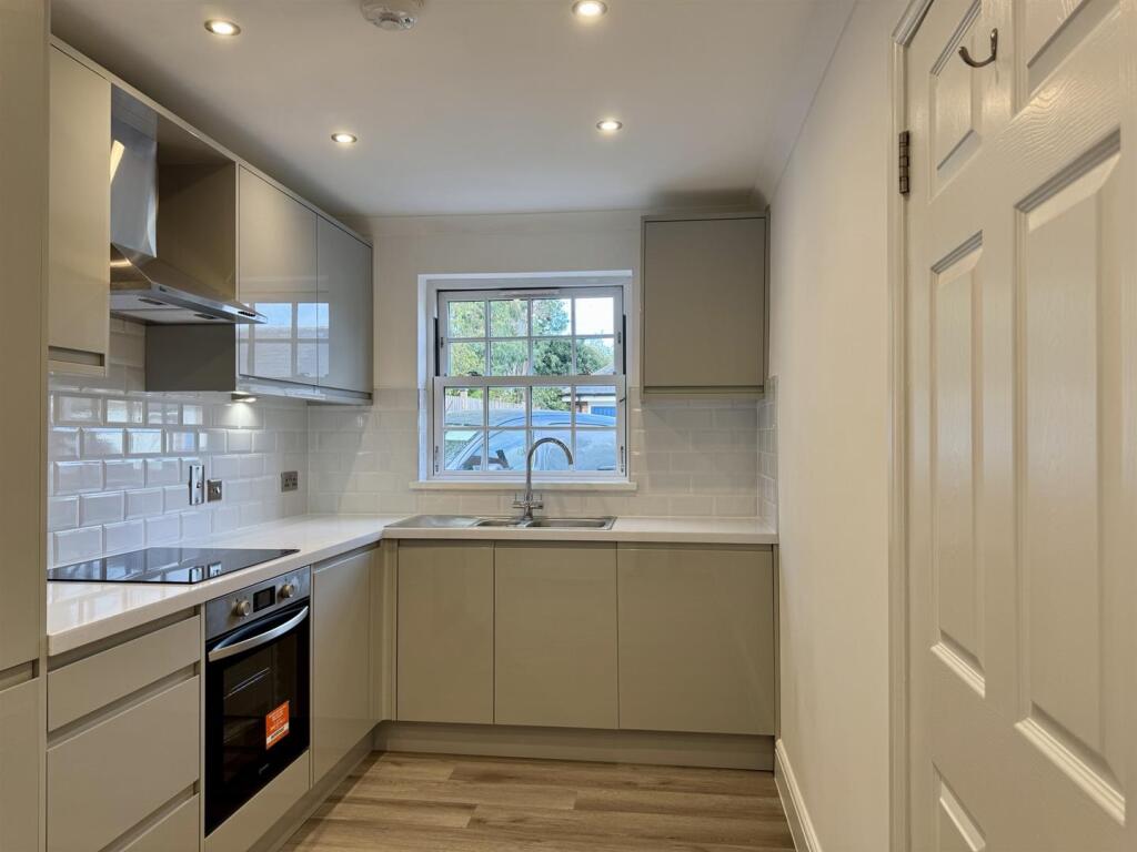 House in Redhill - More
