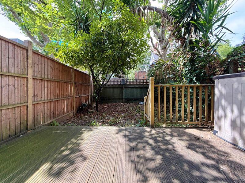 3 bedroom duplex for rent