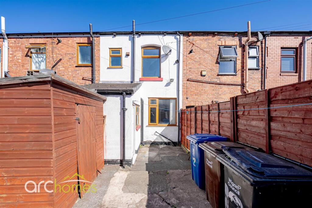 Defiance Street, Atherton, M46 photo 4