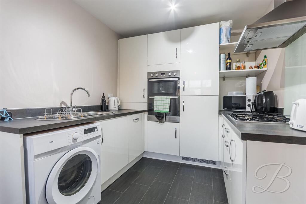 Meden Avenue, New Houghton, Mansfield photo 2
