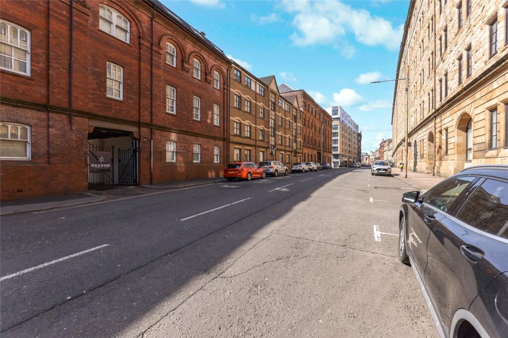 Main image of property: Bell Street, Glasgow, Glasgow City, G4