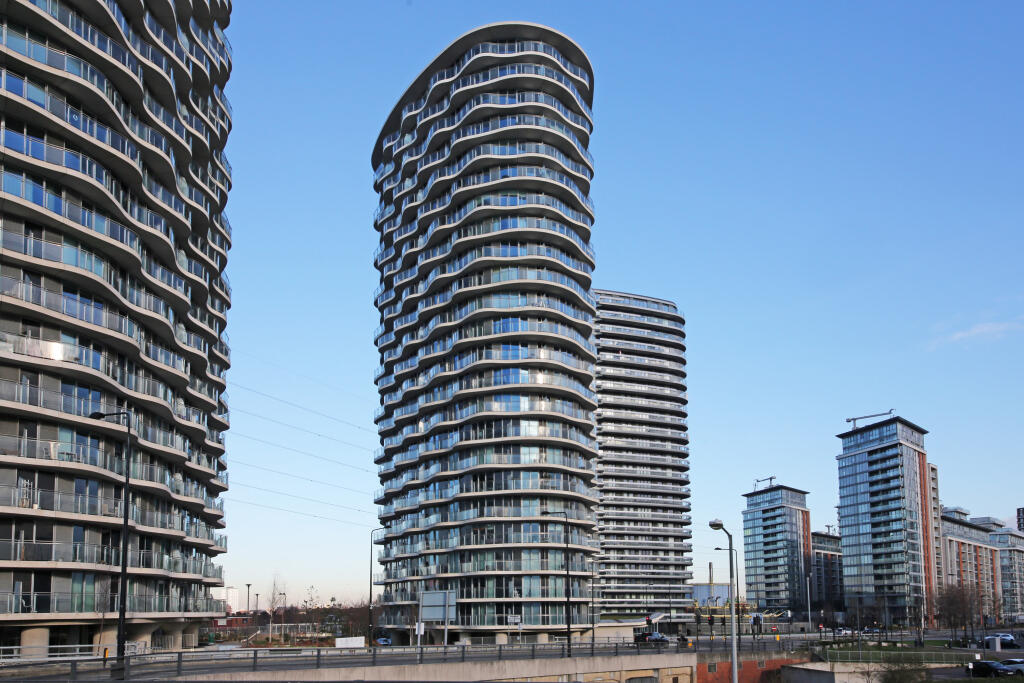 Hoola Tower East, Tidal Basin Road, London E16 photo 4