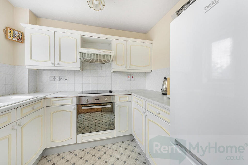 Apartment in London - View 5