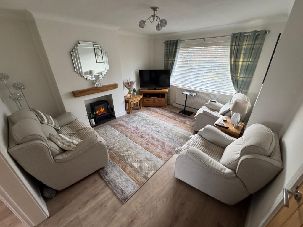 Blackhorse Avenue, Blackrod, BL6 photo 2