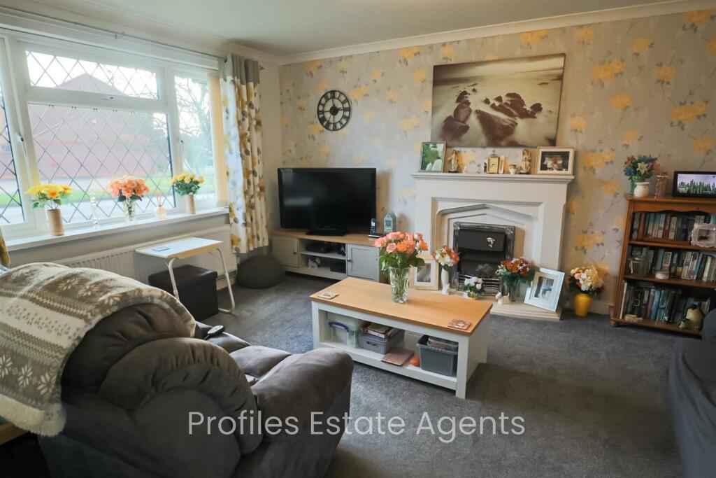 House in Hinckley and Bosworth, Leicestershire - View 3
