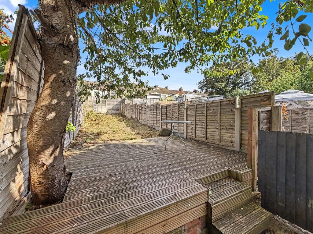 House in Gillingham, Sally Port Gardens - View 2
