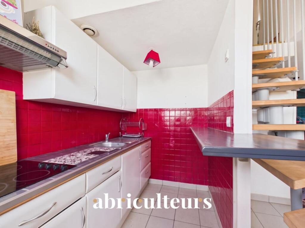 Main image of property: Aquitaine, Gironde, Le Bouscat