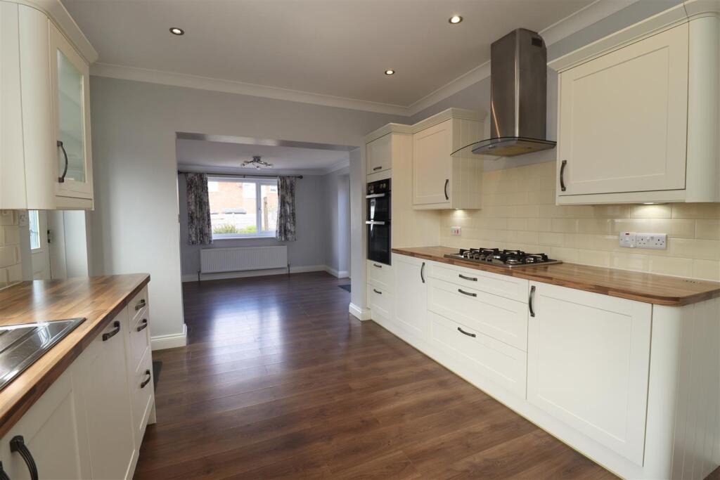 House in York, Holme upon Spalding Moor - View 4