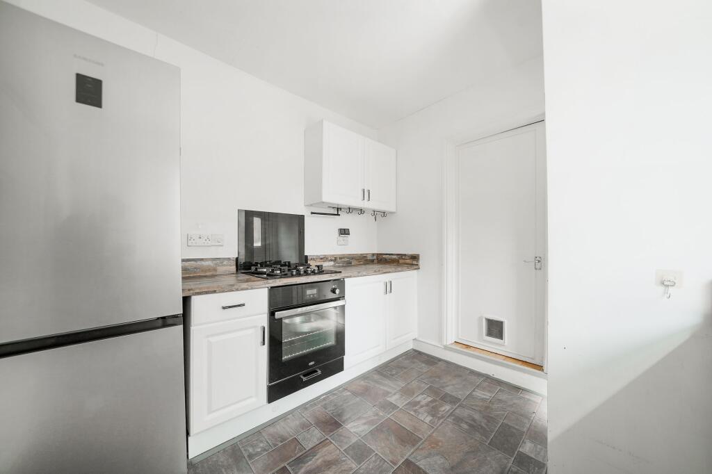 Apartment in London, Thornton Heath - More