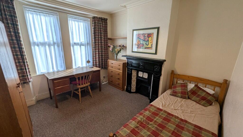House in Bath, Lower Weston - View 2