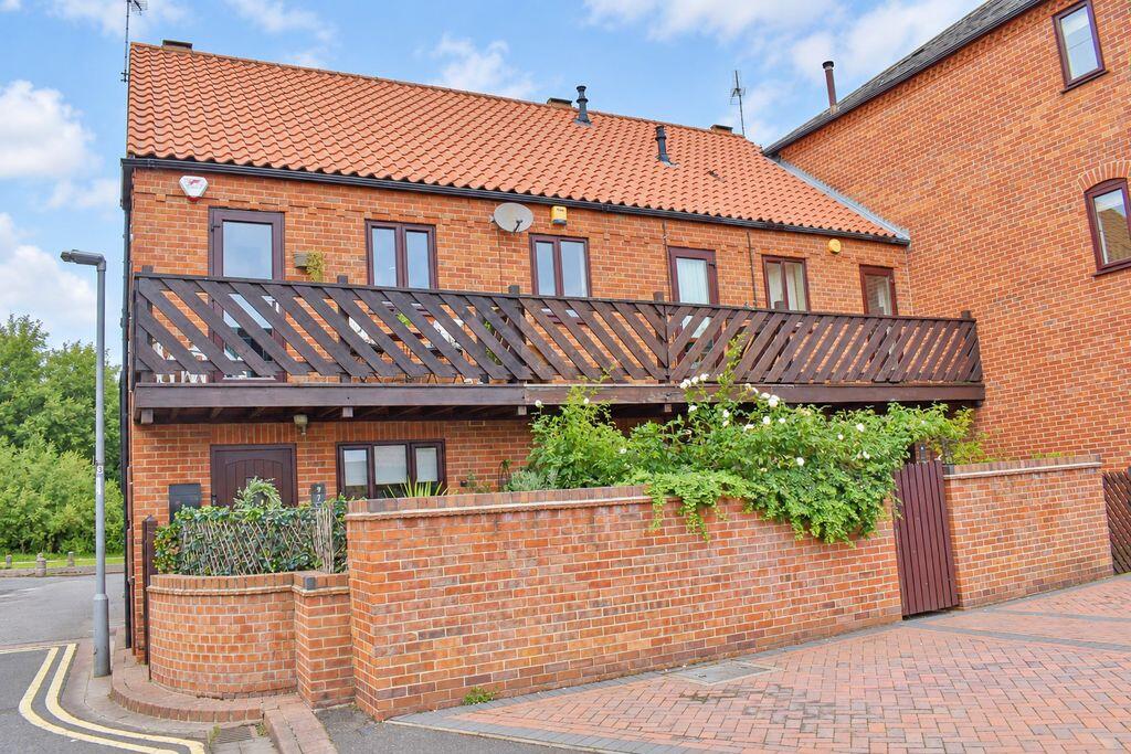 Main image of property: Tannery Wharf, Newark