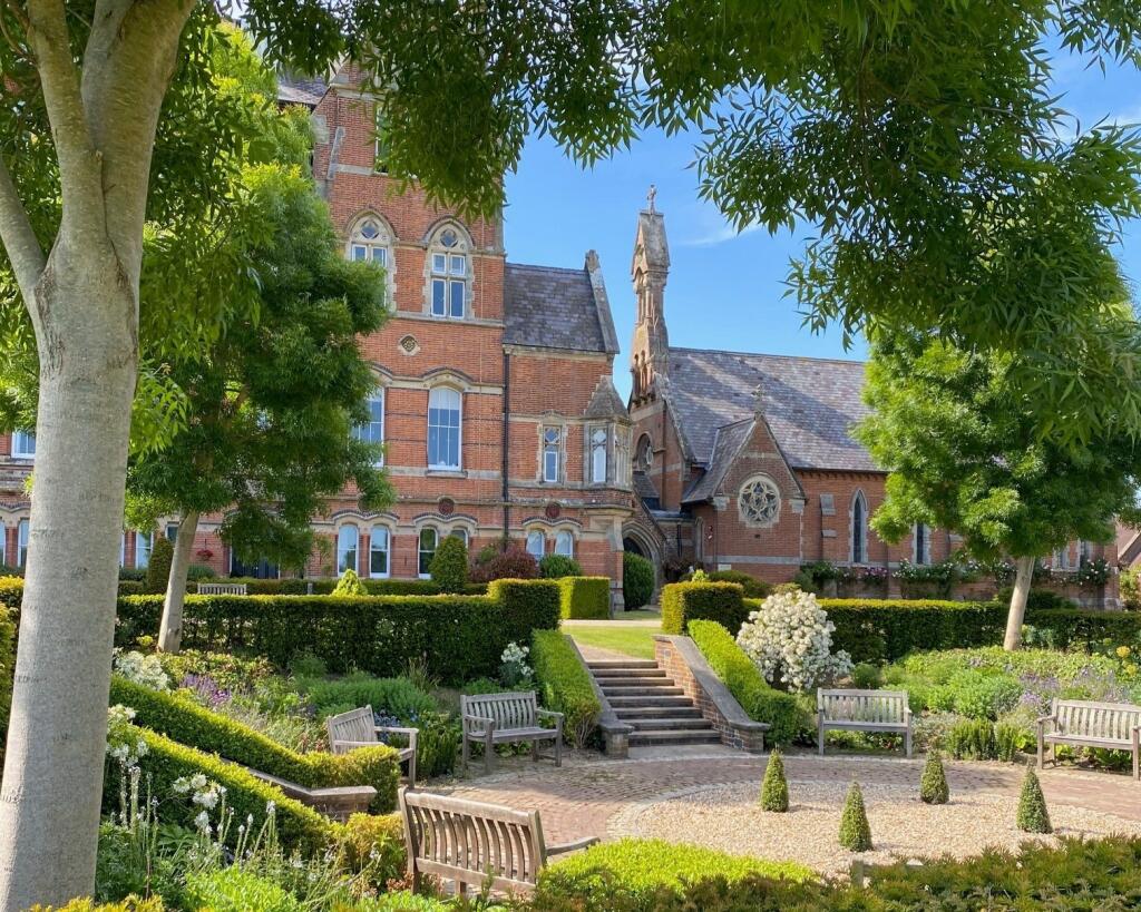 Main image of property: Little Trodgers Lane, Mayfield, East Sussex