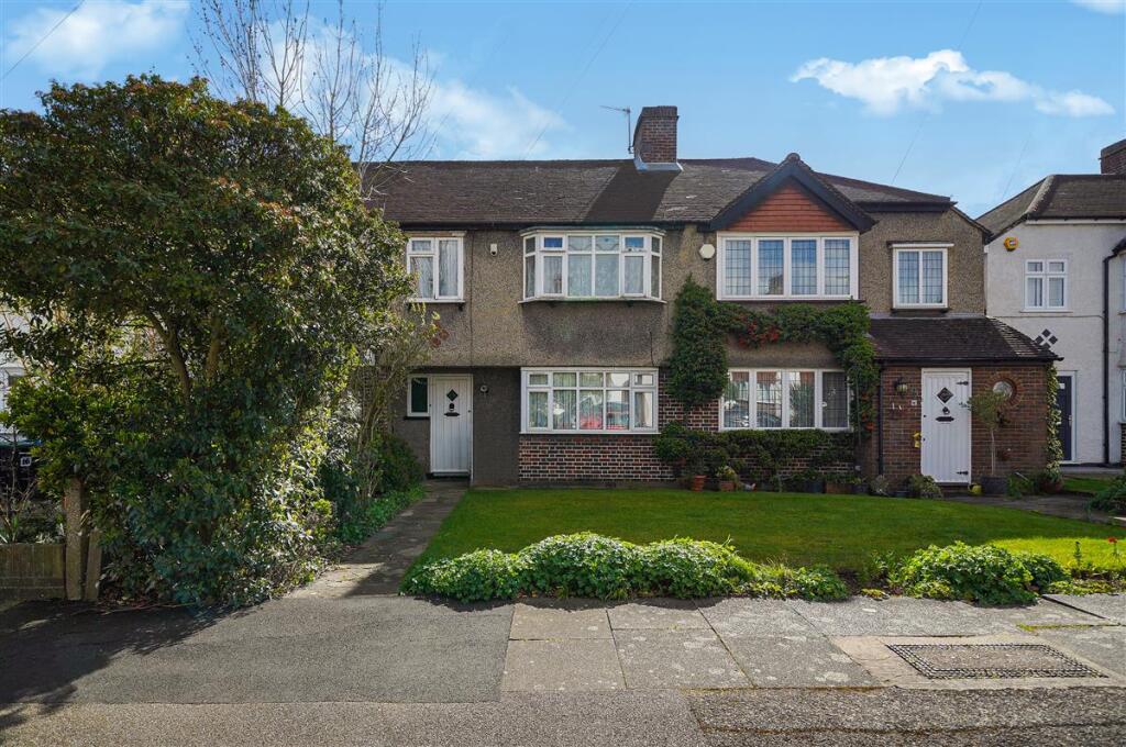 Main image of property: Bramshaw Rise, KT3