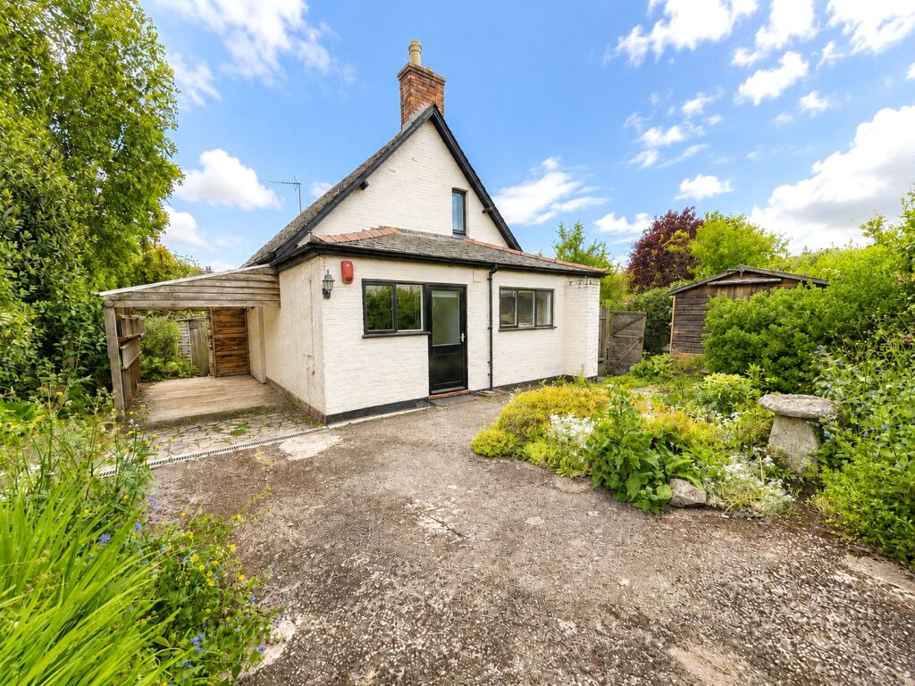 Main image of property: Middle Street, Minehead, Somerset, TA24