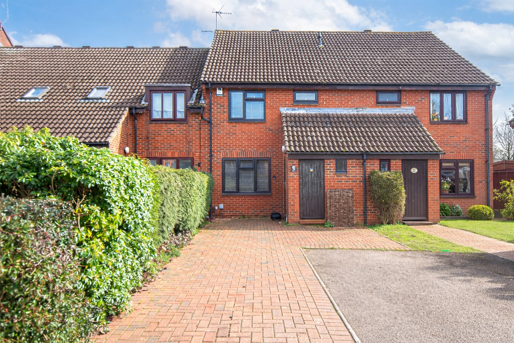 Main image of property: Dalewood, Welwyn Garden City, Hertfordshire, AL7
