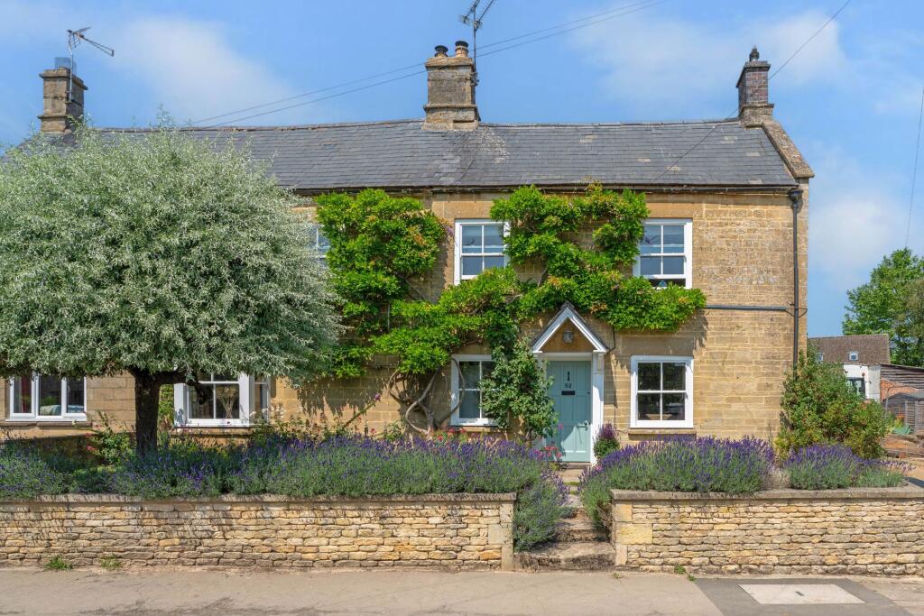 Main image of property: High Street, Milton-Under-Wychwood, OX7