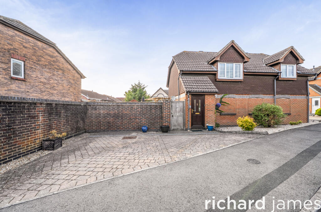 Main image of property: Harvester Close, Middleleaze, Swindon, SN5