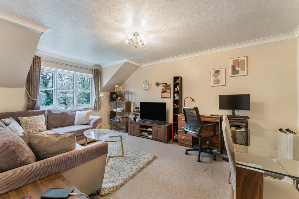 Apartment in London - View 2