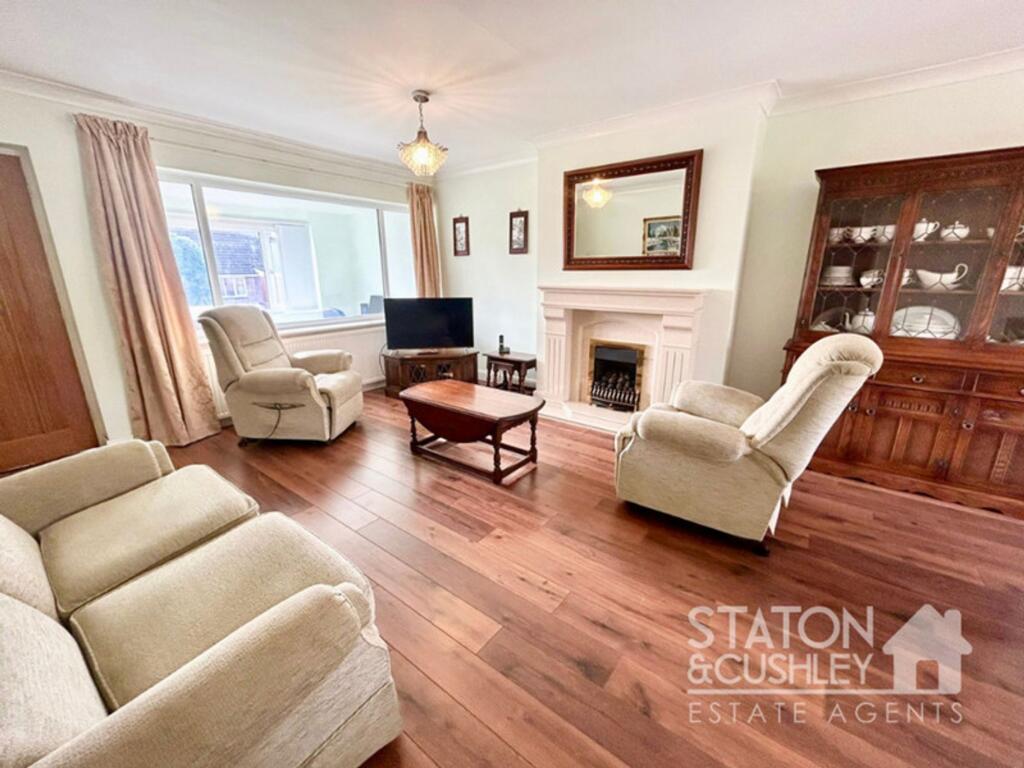 Parkside Road, Edwinstowe, NG21 photo 3