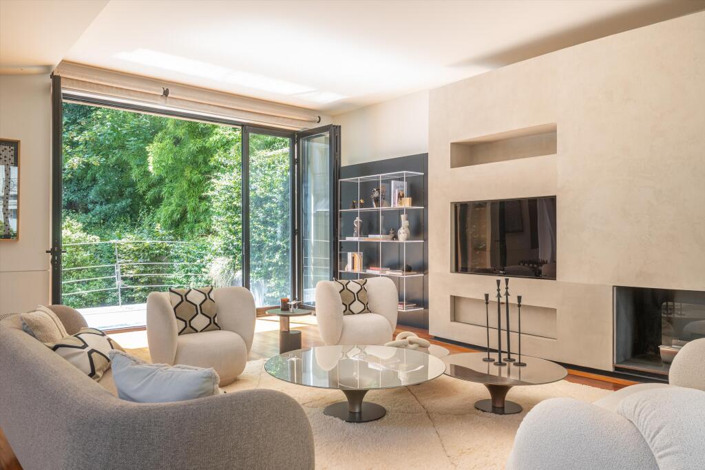 Main image of property: Paris-Isle of France, Paris