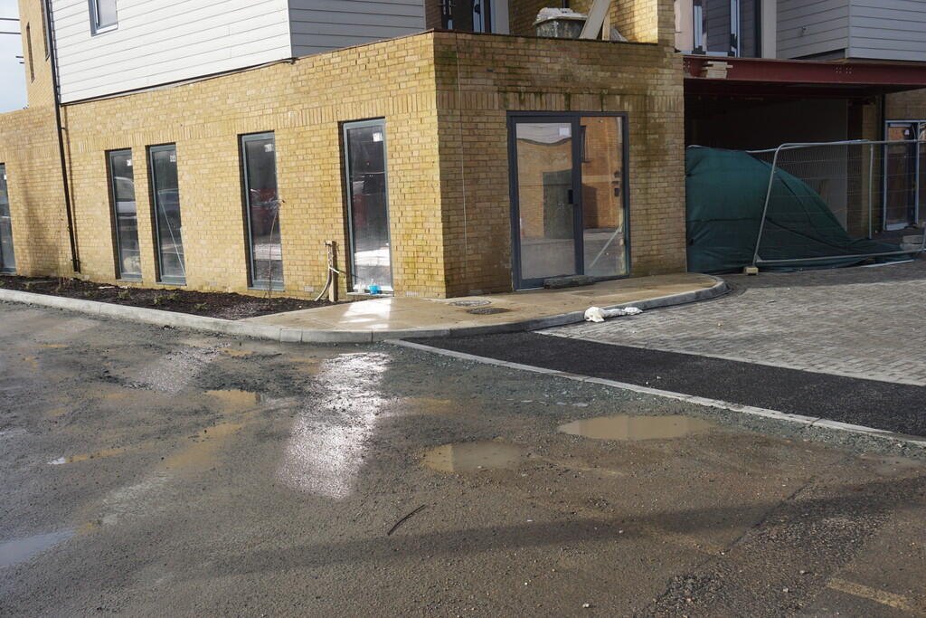 Main image of property: HIGH STREET, RAYLEIGH 