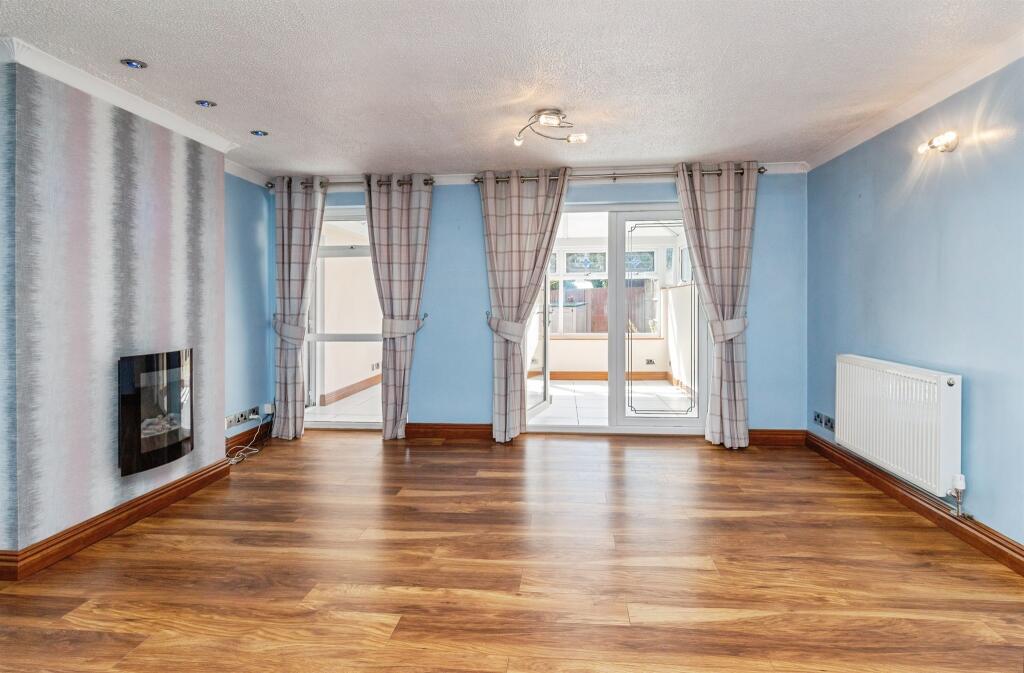 House in Stafford, Staffordshire - View 3