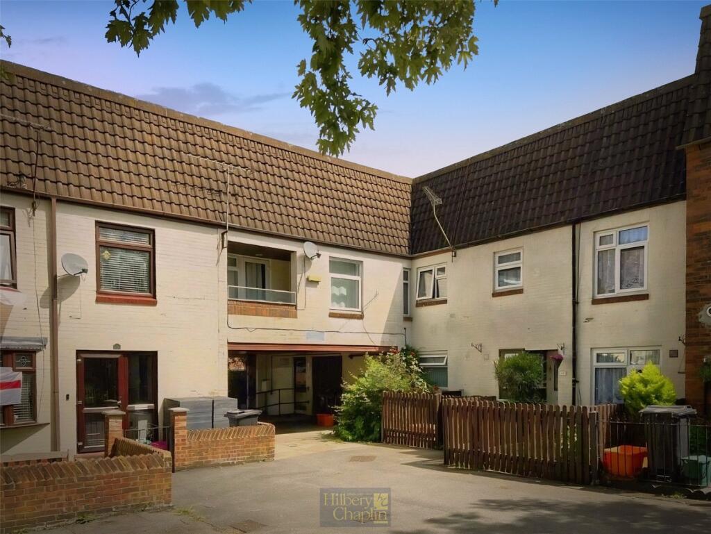 Main image of property: Braxteds, Basildon, Essex, SS15