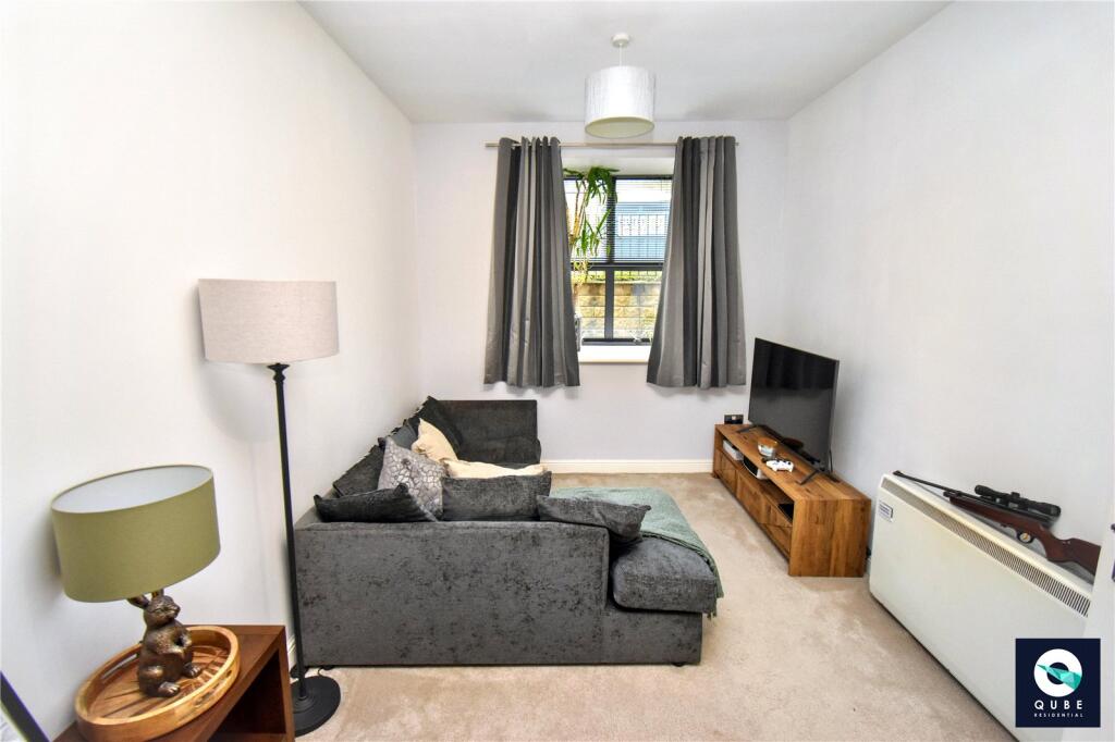 Apartment in Bolton - View 3