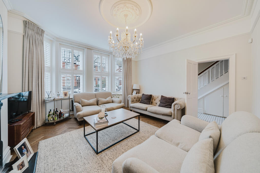 House in Chester - View 3