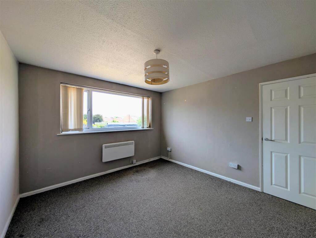 Apartment in Gloucester, Quedgeley - More