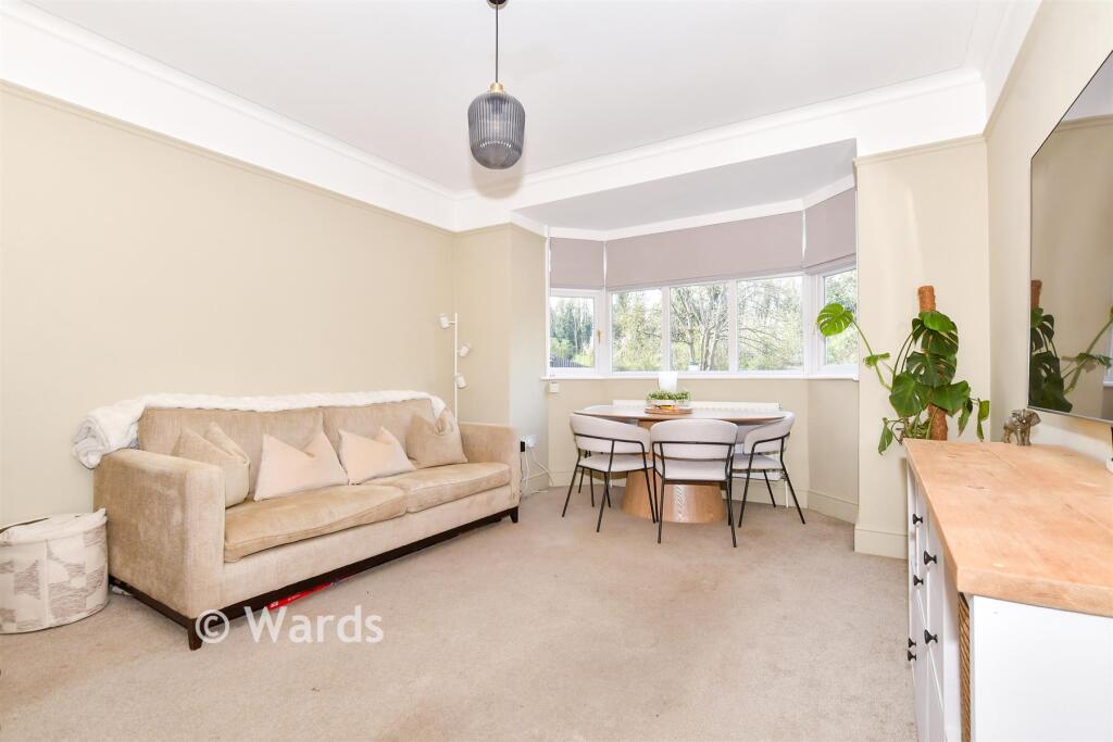 Apartment in Maidstone, Kent - View 5