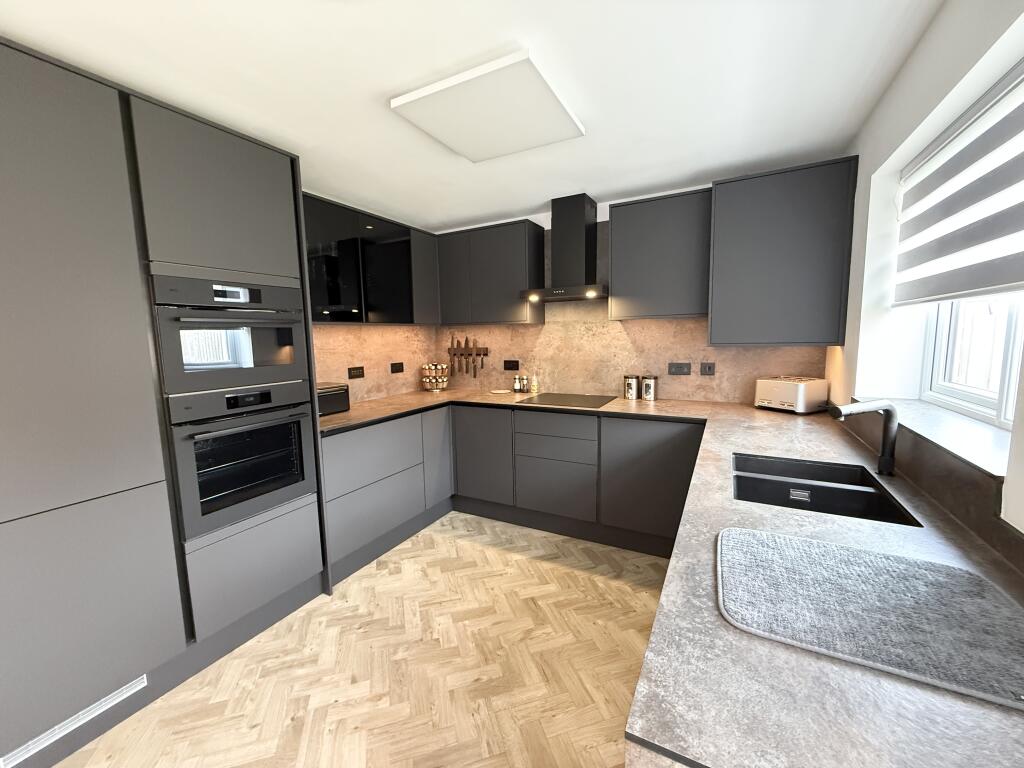 Watercress Way, Wroughton, Swindon, SN4 photo 2