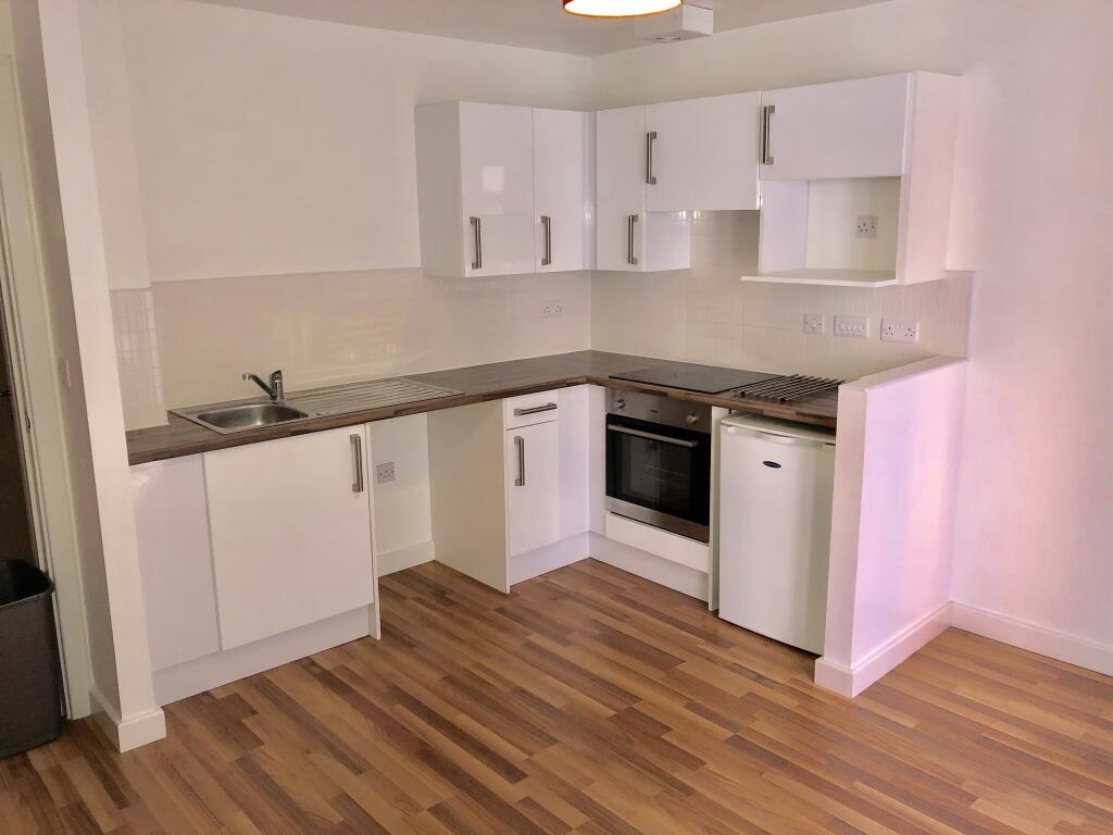Main image of property: Clyde Court, Leicester, LE1 2AW