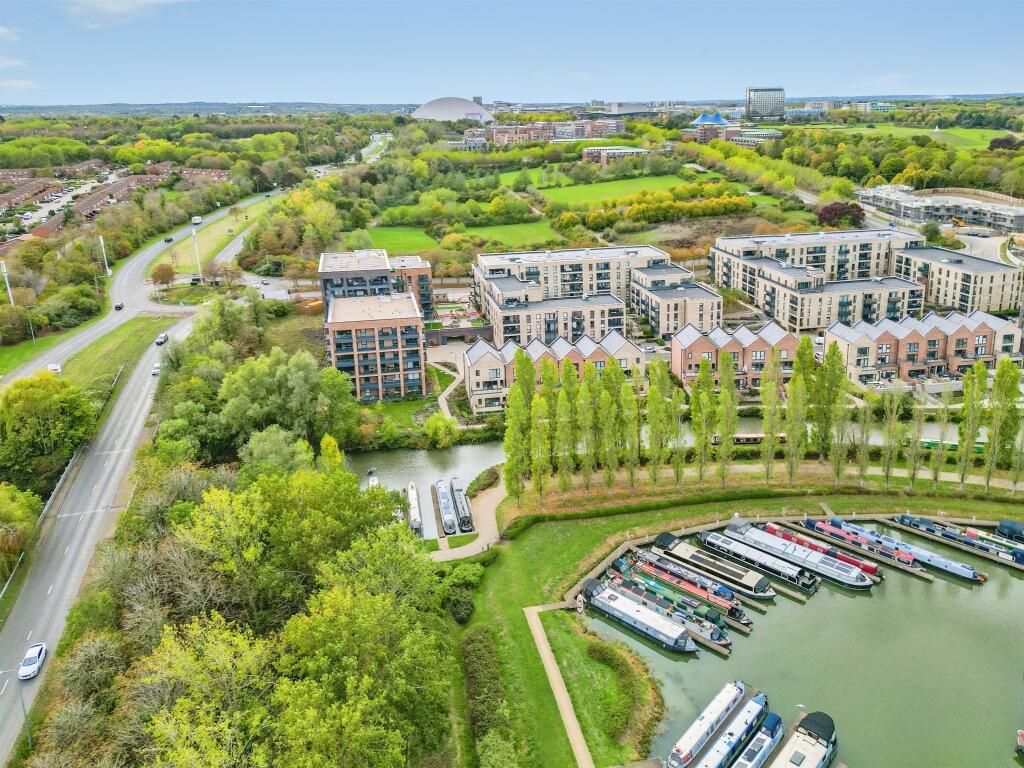 2-bed flat on Campbell Wharf, Campbell Park, Milton Keynes, £280,000