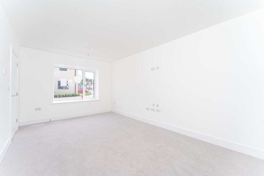 Executive four bedroom brand new home on highly popular North Field at Court de Wyck development in Claverham photo 4