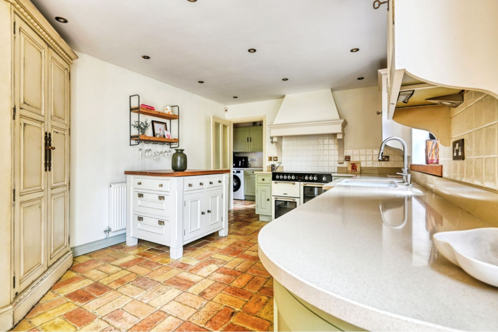 Churchside, Tamworth, B79 photo 5