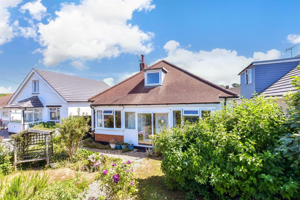 Felpham Gardens, Bognor Regis, West Sussex - View 2