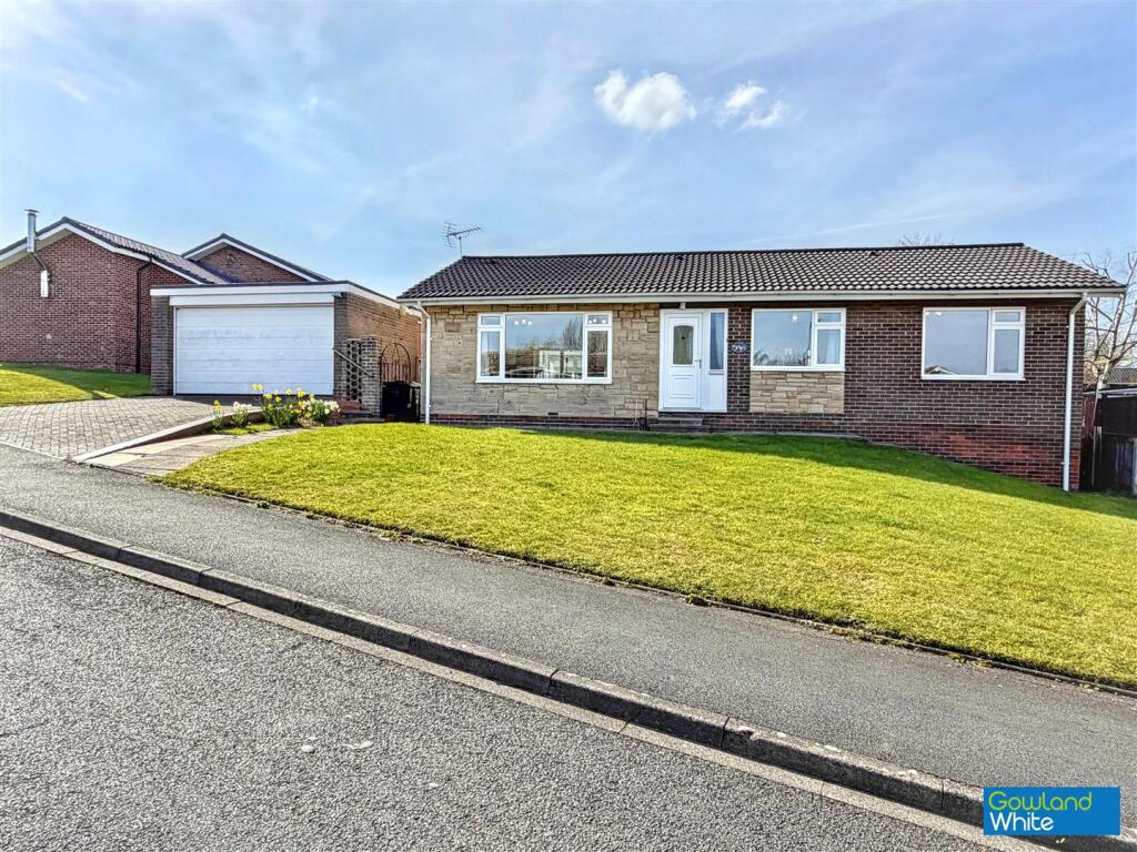 Main image of property: Mount Leven Road, Yarm, TS15 9RJ