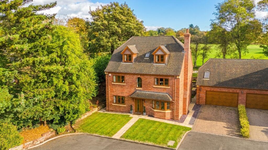 House in Stoke-on-Trent