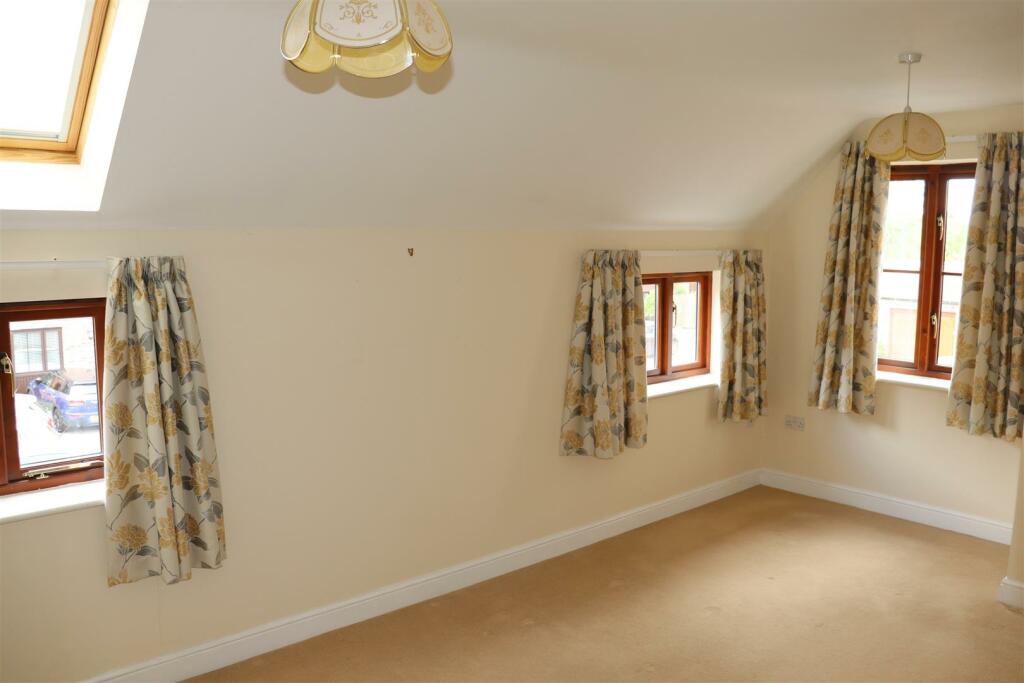 Sutton Road, Walsall photo 2