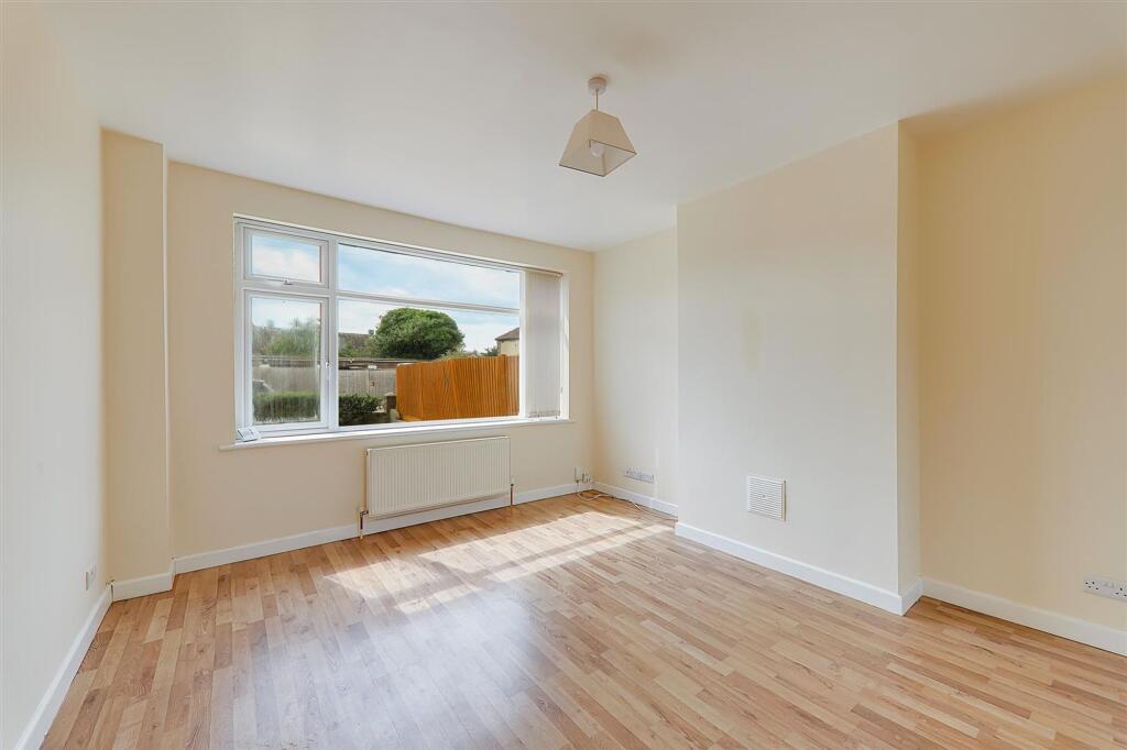 House in Brighton - View 4