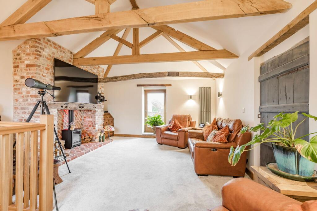 Aylsham Road, Felmingham photo 4