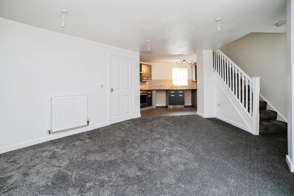 House in Nottingham - View 2
