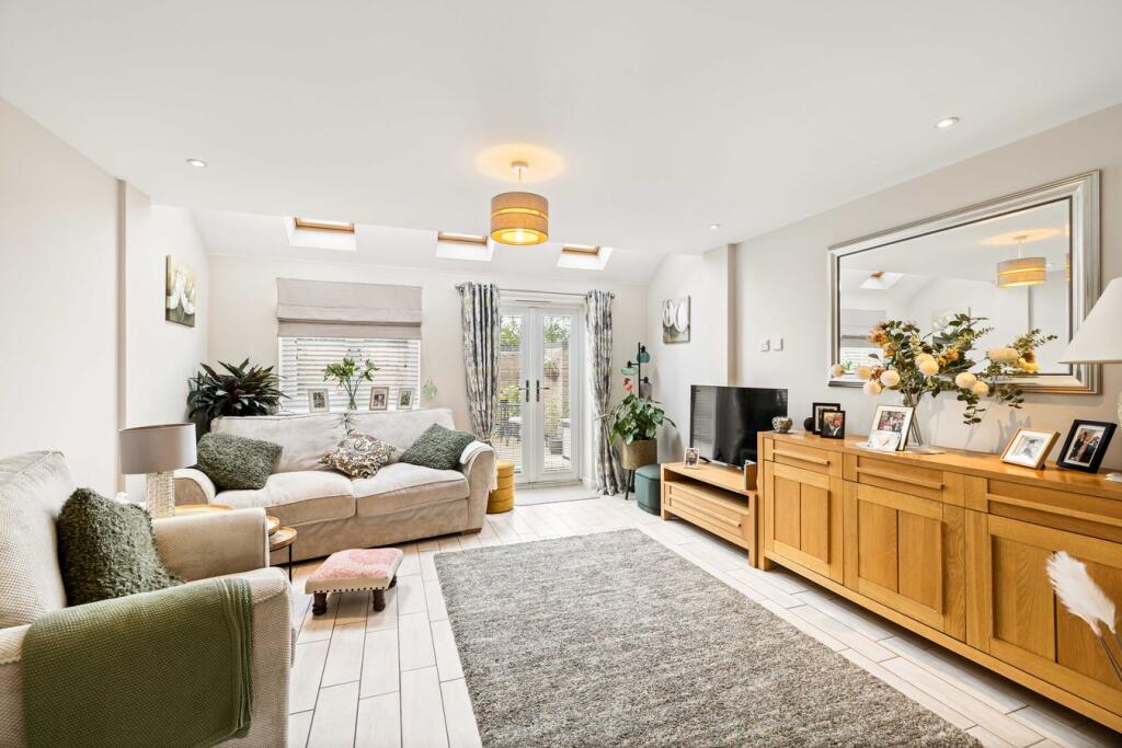 House in Folkestone, Lynwood - View 5