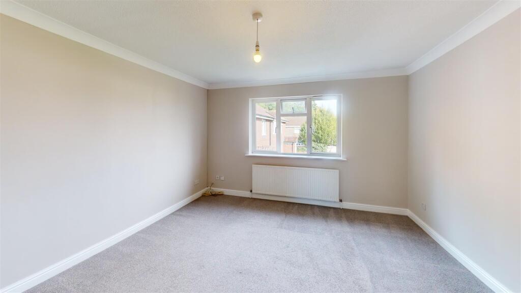 Apartment in Penarth, Vale of Glamorgan - View 2