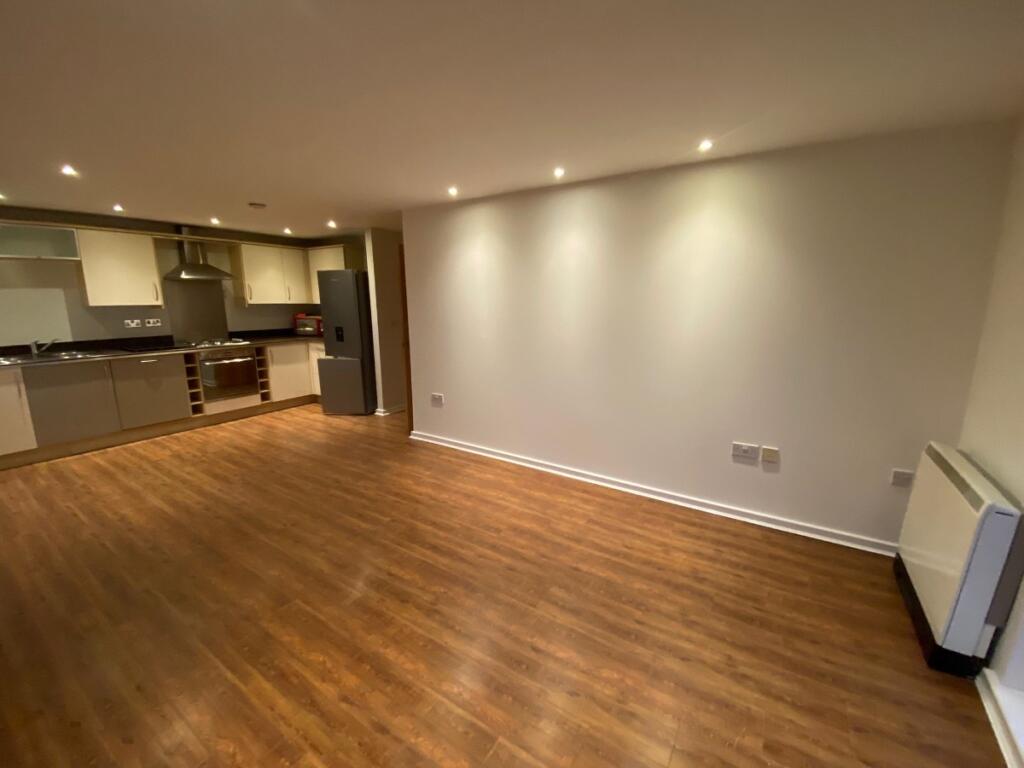 Apartment in Warrington - View 5