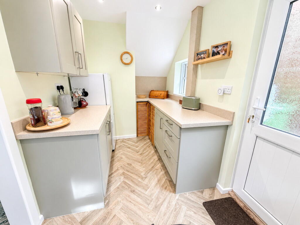 House in Dudley - View 3