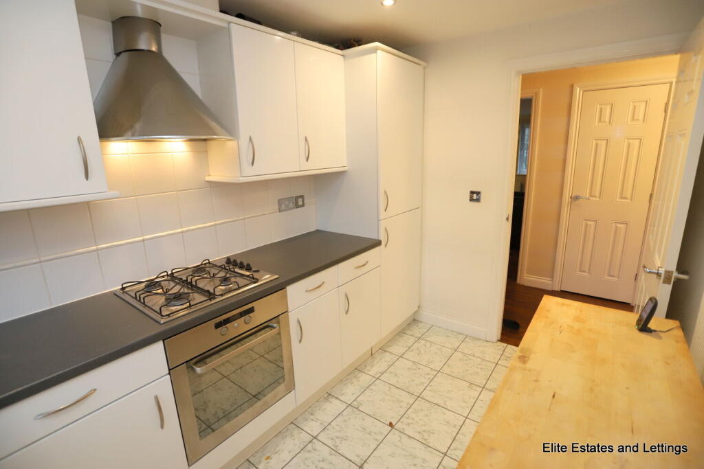 Apartment in Durham - View 5