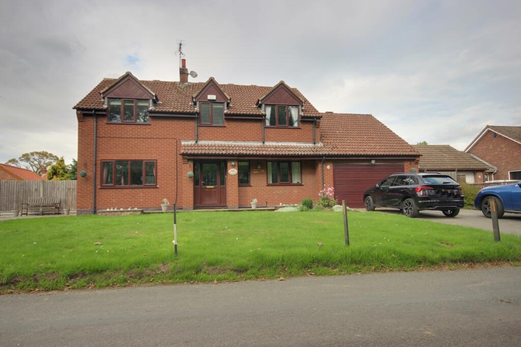 Main image of property: 93 Thearne Lane, Thearne, Beverley