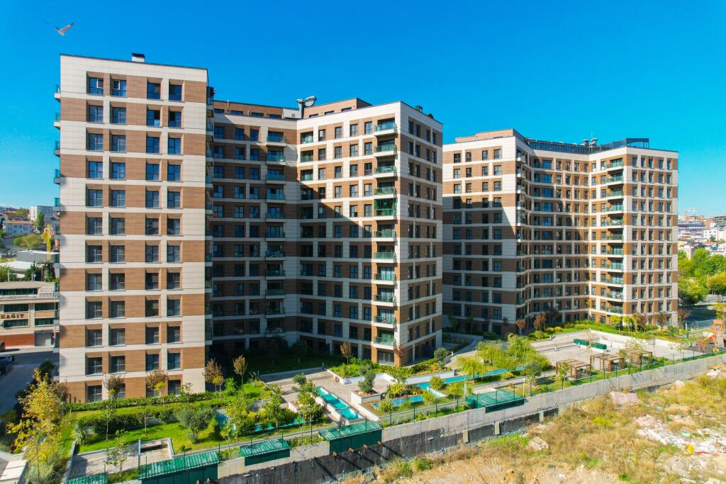 Main image of property: Istanbul, Küçükçekmece, Küçükçekmece